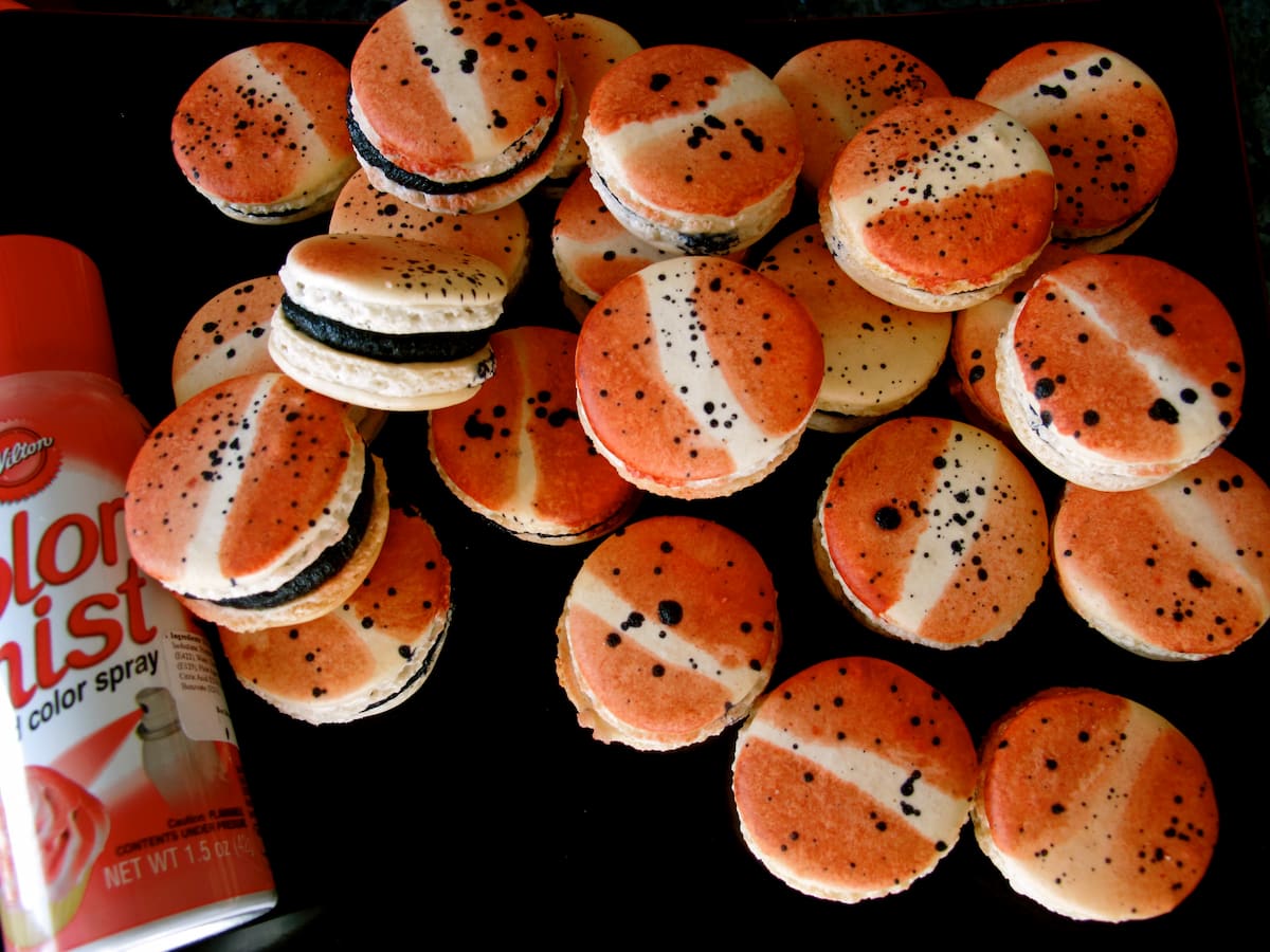 edible red white striped macarons with spray can