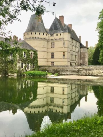 castle in Azay-le-Rideau