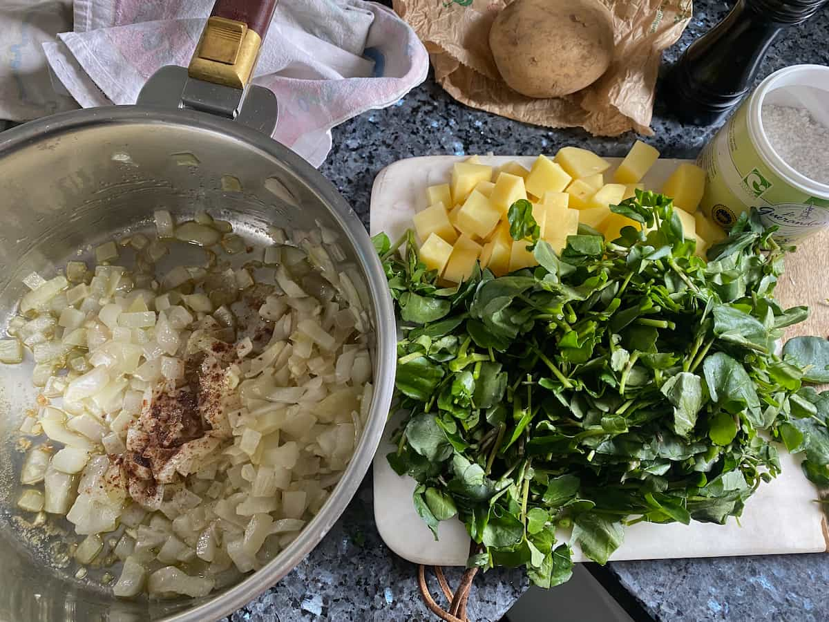 Preparation for watercress soup