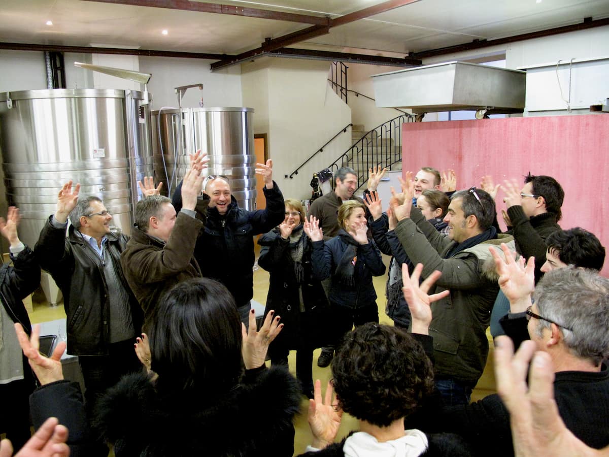 hand waving and singing among the wine growers of Burgundy