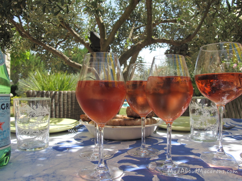rose wine with ice cubes in Provence