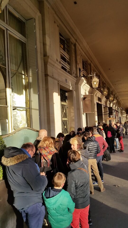 Angelina queues at rue de Rivoli Paris