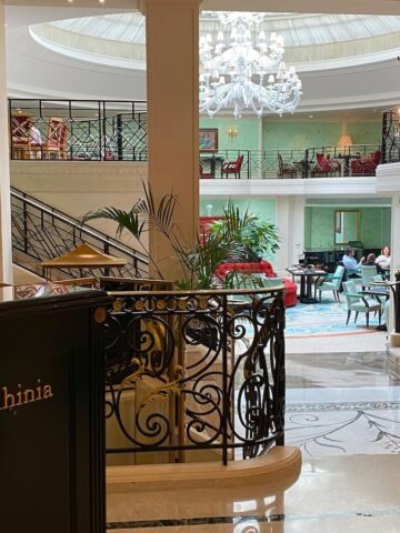 lobby to the main restaurant at the Iena Palace