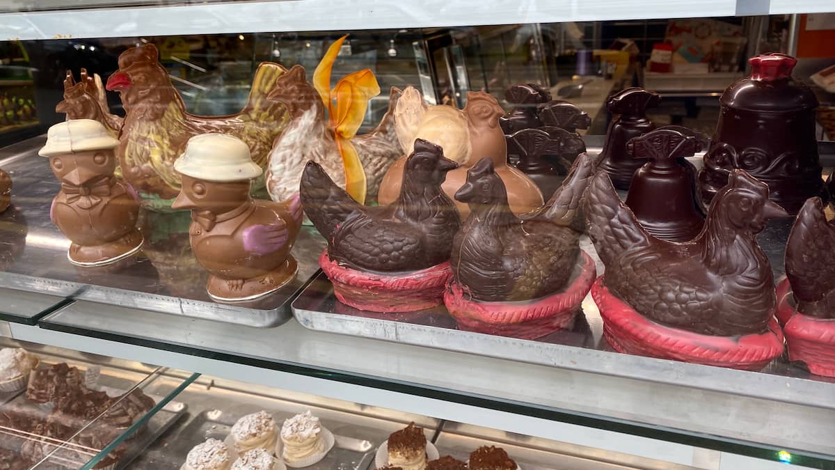 chocolate hens, ducks and bells in a shop window