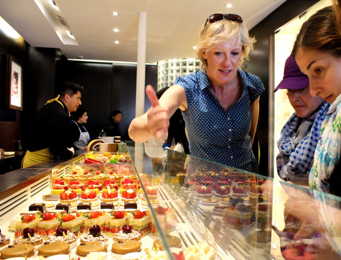 Jill Colonna on a chocolate and pastry walking tour in Paris