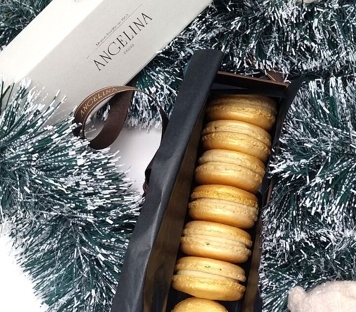 angelina vanilla christmas macarons