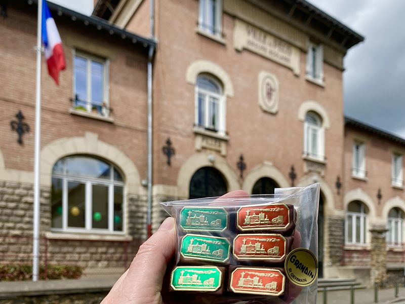 Saint-Germain Lait Chocolates Train Station