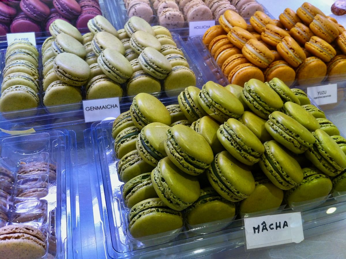 green tea macarons