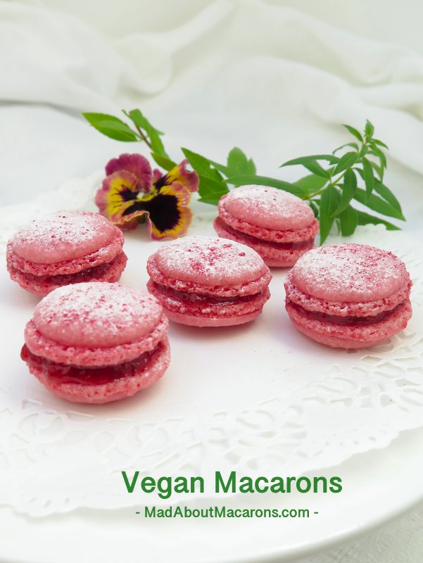 raspberry vegan macarons