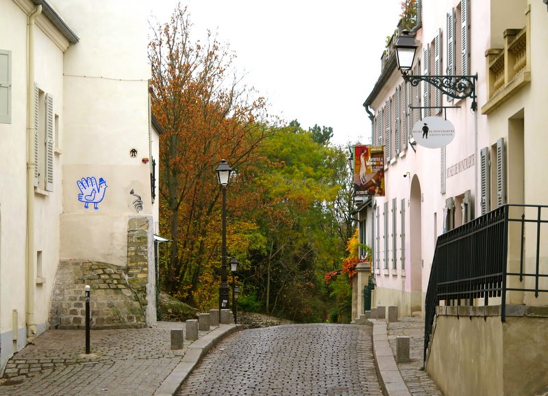 Montmartre chocolate pastry walk rue Cortot