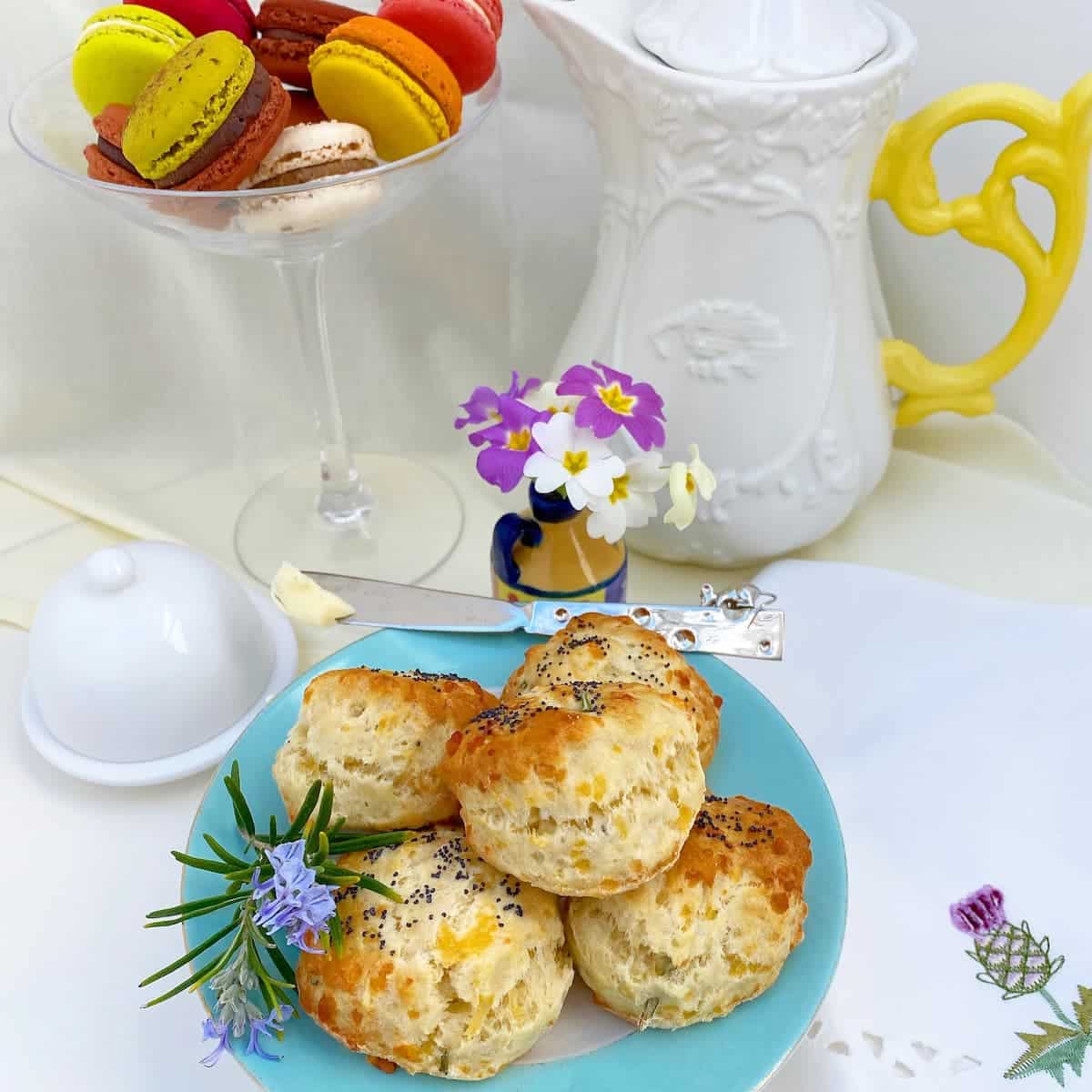 perfect mini cheese scones for teatime with macarons