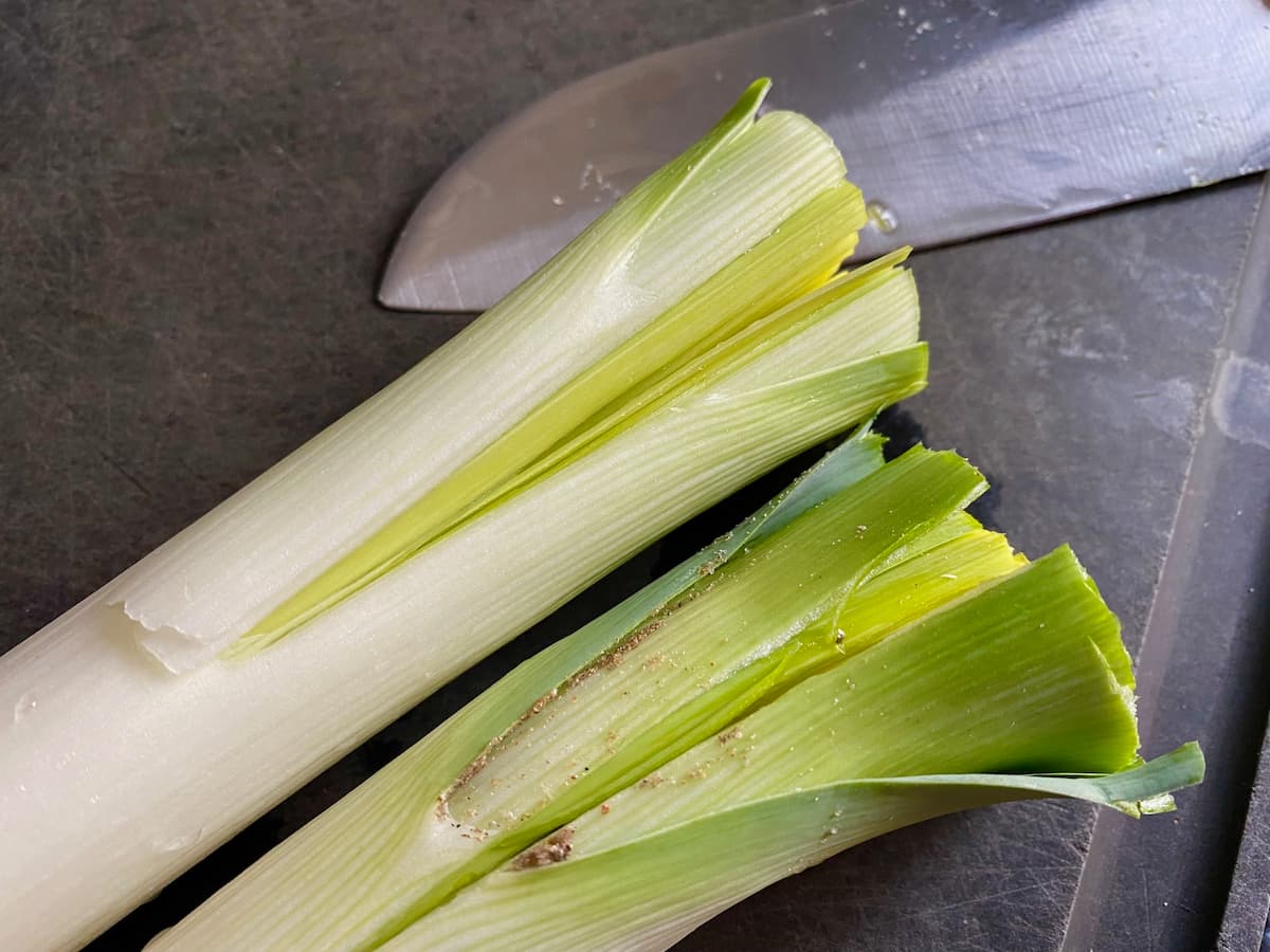 cleaning and preparing leeks