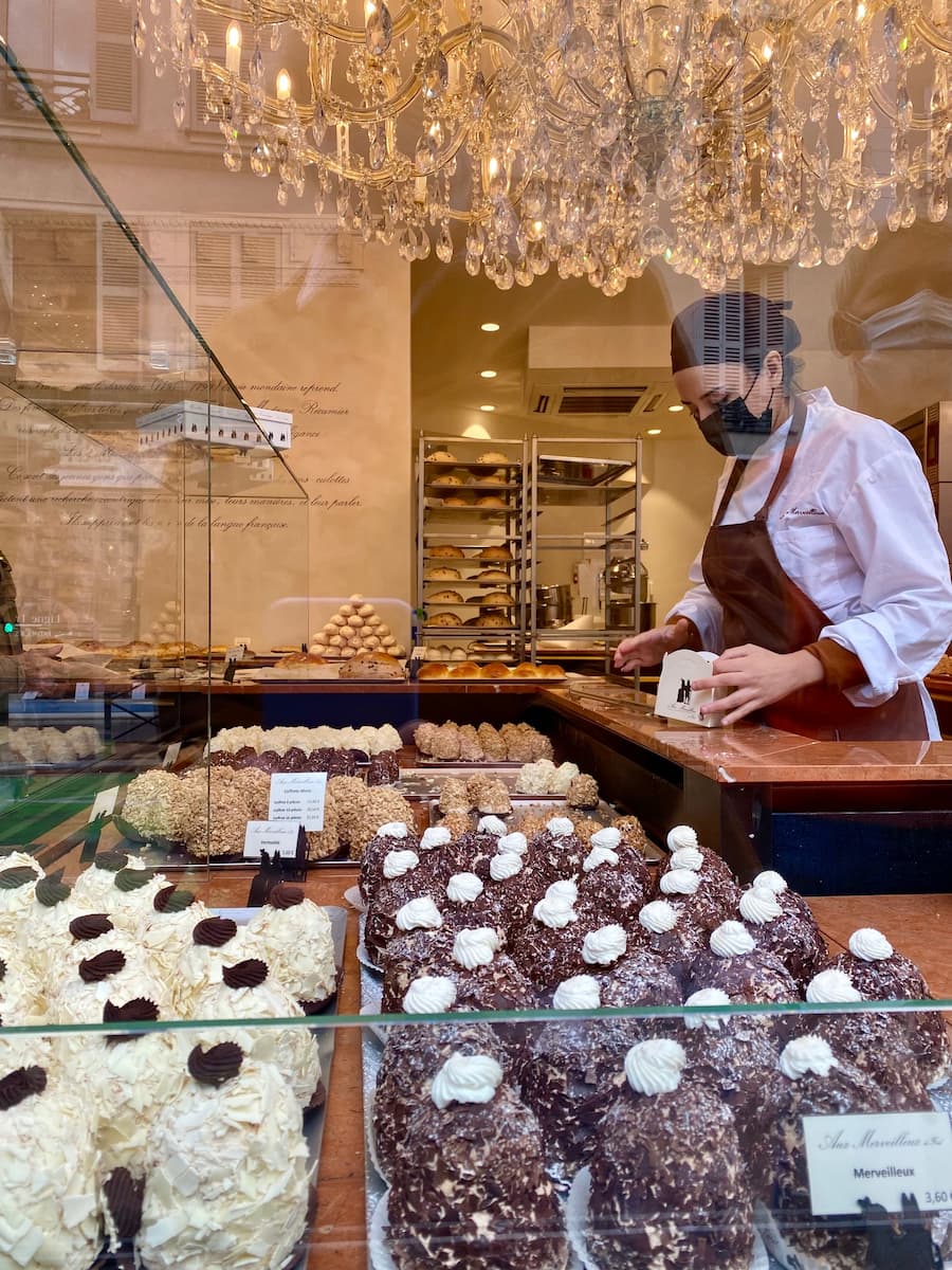 bakery window meringue cakes