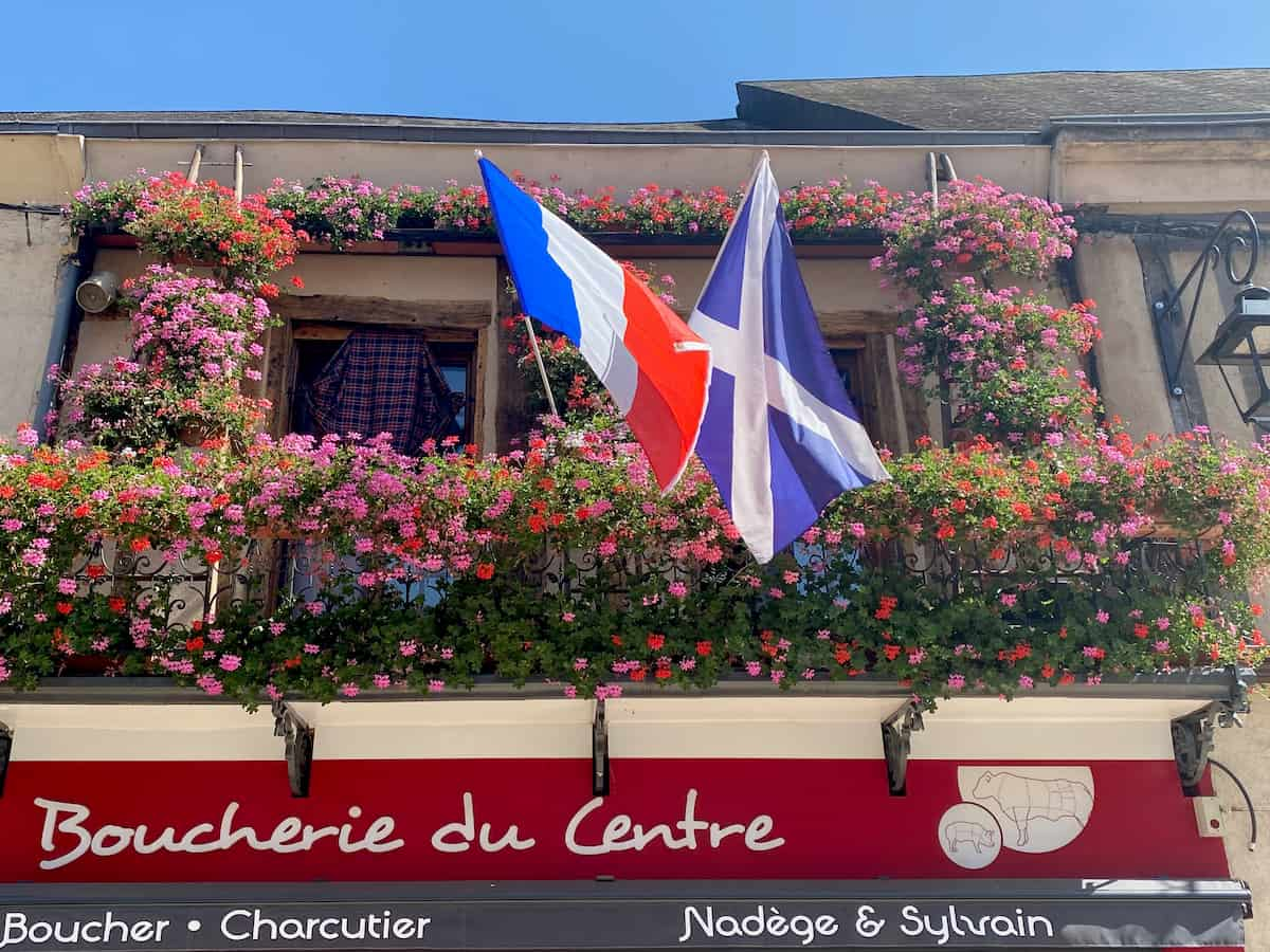 French and Scottish flag in French street