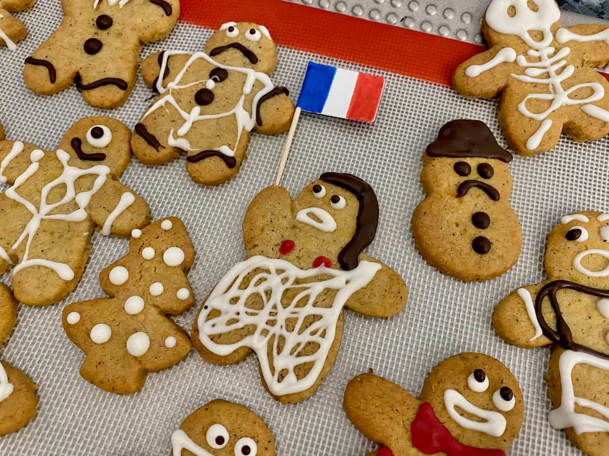 decorated gingerbread men with a French Marianne holding a French flag