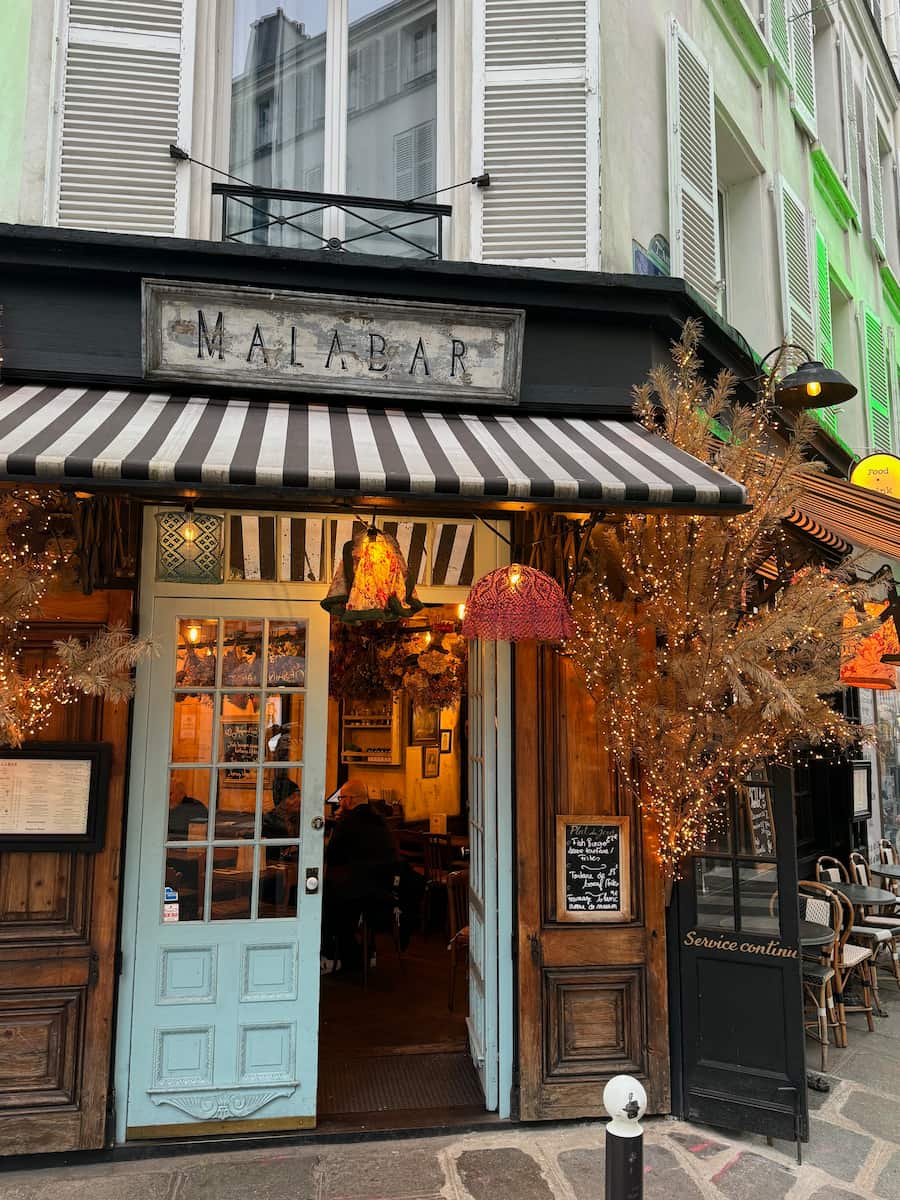 Parisian café near the Eiffel Tower on rue saint-dominique