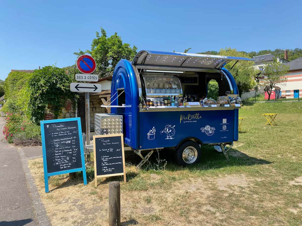 food truck in a field in Giverny