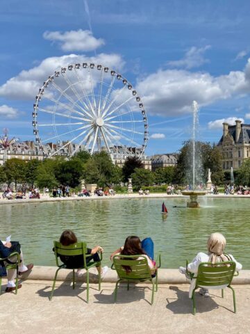 central fountain in the Tuileries garden in Paris
