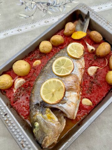 Sea bream fish (easy Provençal recipe)